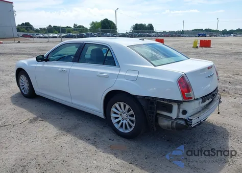 2013 Chrysler 300 Motown from USA, damaged, VIN 2C3CCAAG5DH740090